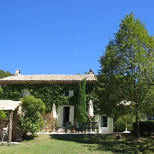 la-pacha.hotels-rhonealpes.com/