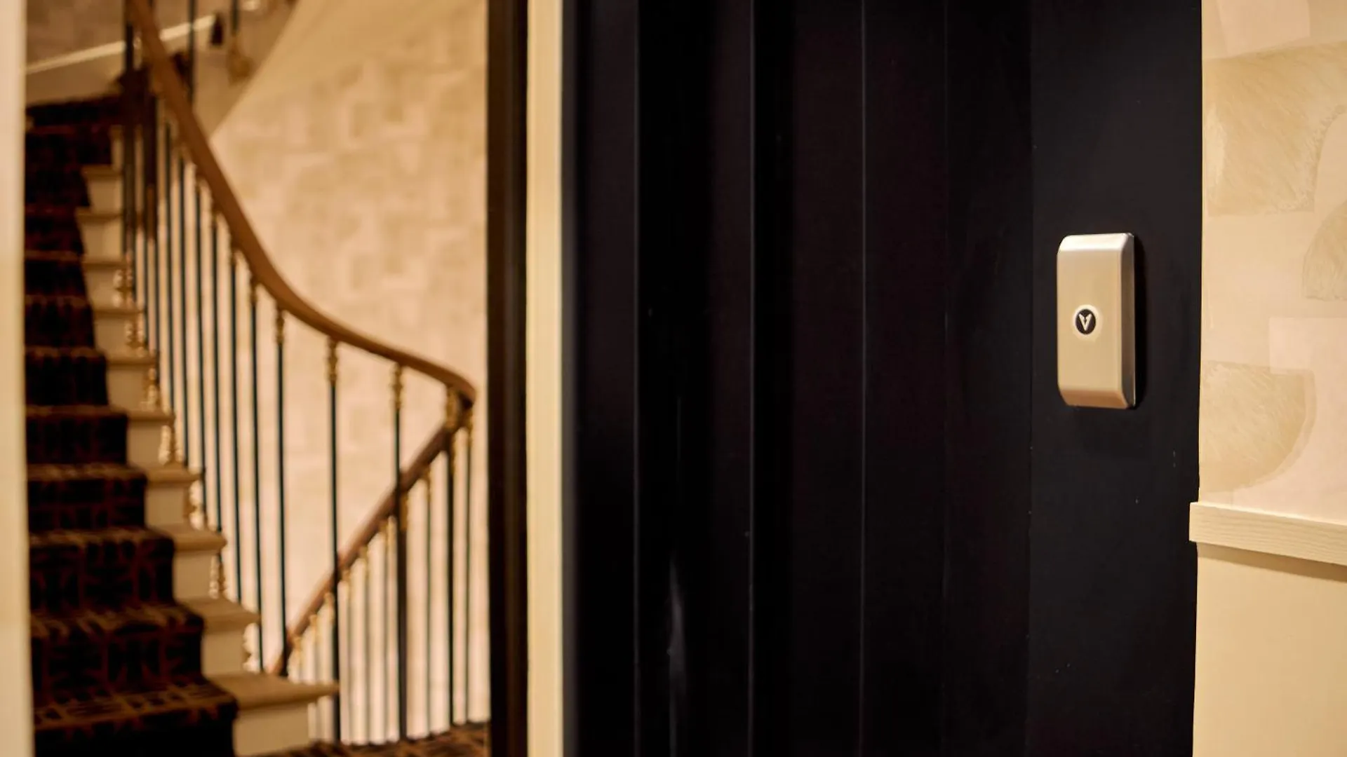 Hotel Royal Elysées Parigi