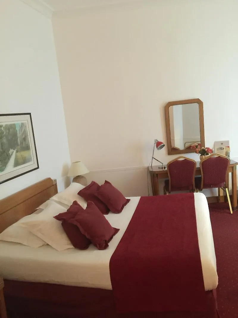 Hotel Royal Elysées Parigi