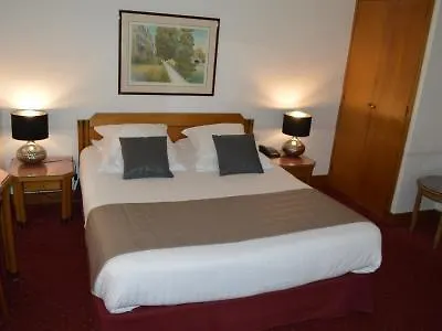 6 Vh Hotel Paris