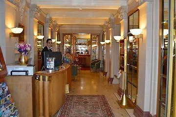 ****  6 Vh Hotel - New Opened 2025 Paris France